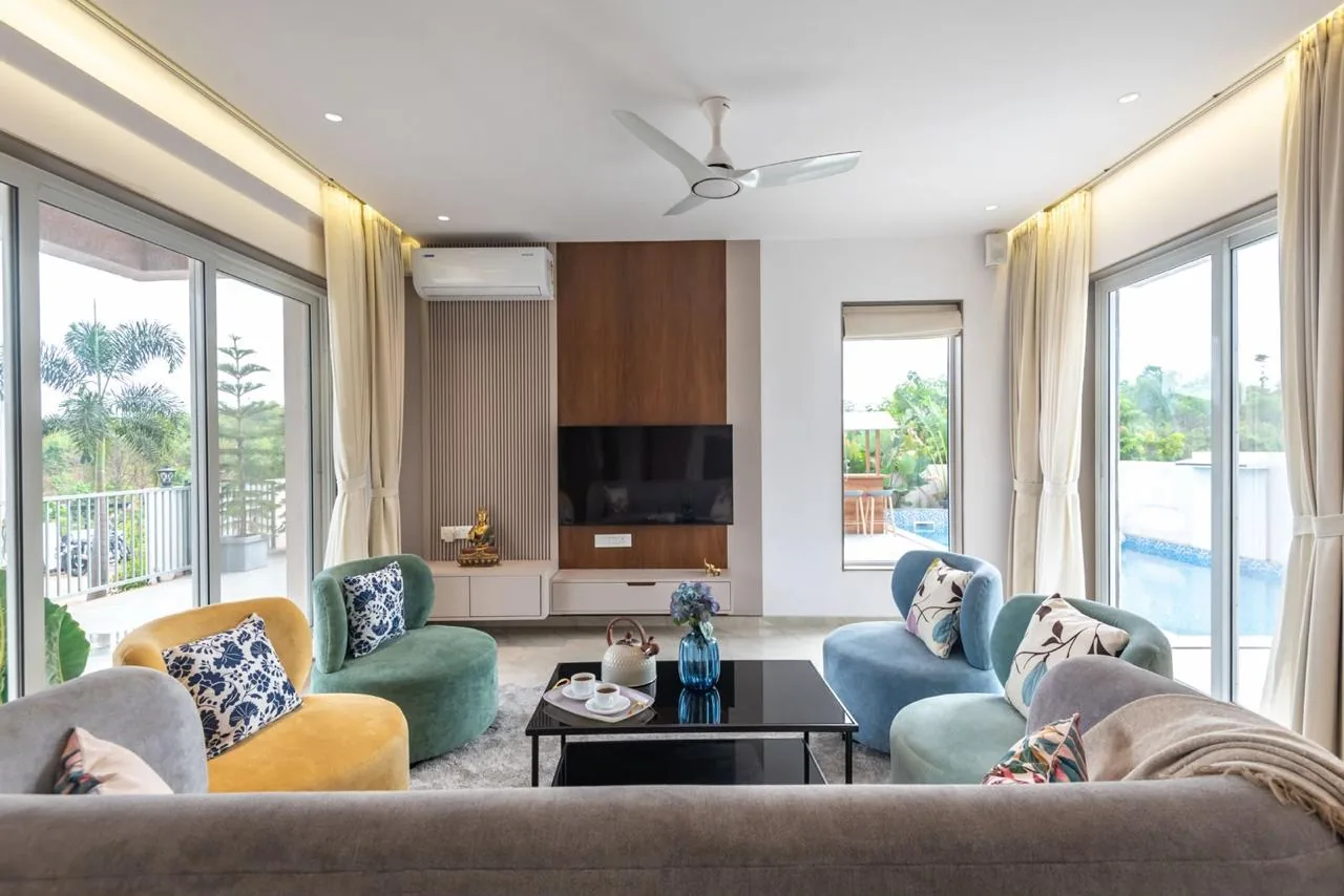 The second living room, looking down at the pool